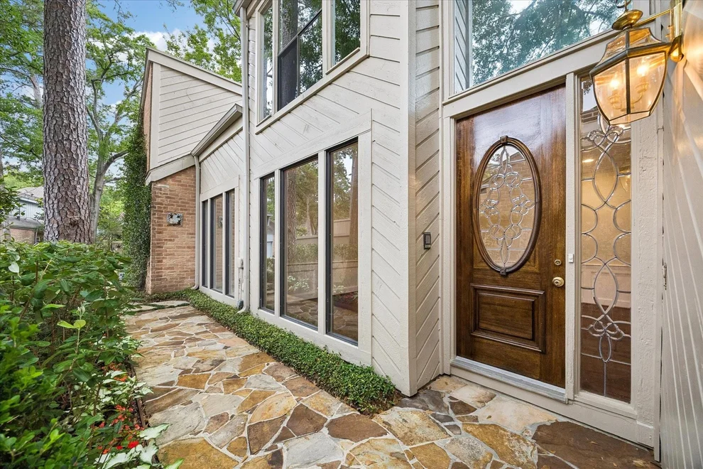 Unit for sale at 80 Sugarberry Circle, Houston, TX 77024