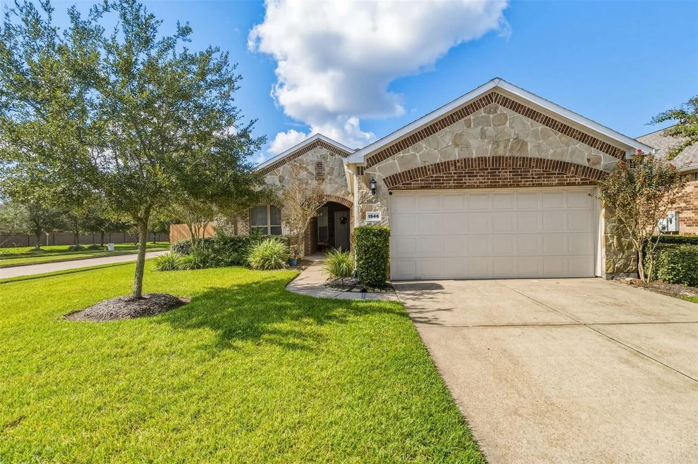 Unit for sale at 1546 Tuscan Village Drive, League City, TX 77573