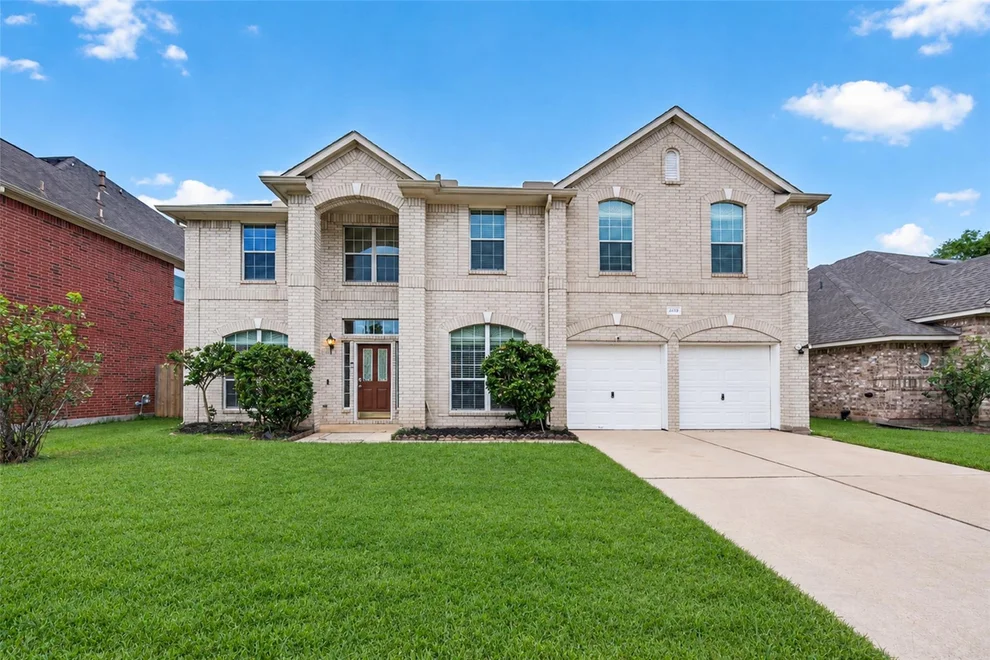 Unit for sale at 12315 Maily Meadow Lane, Sugar Land, TX 77478