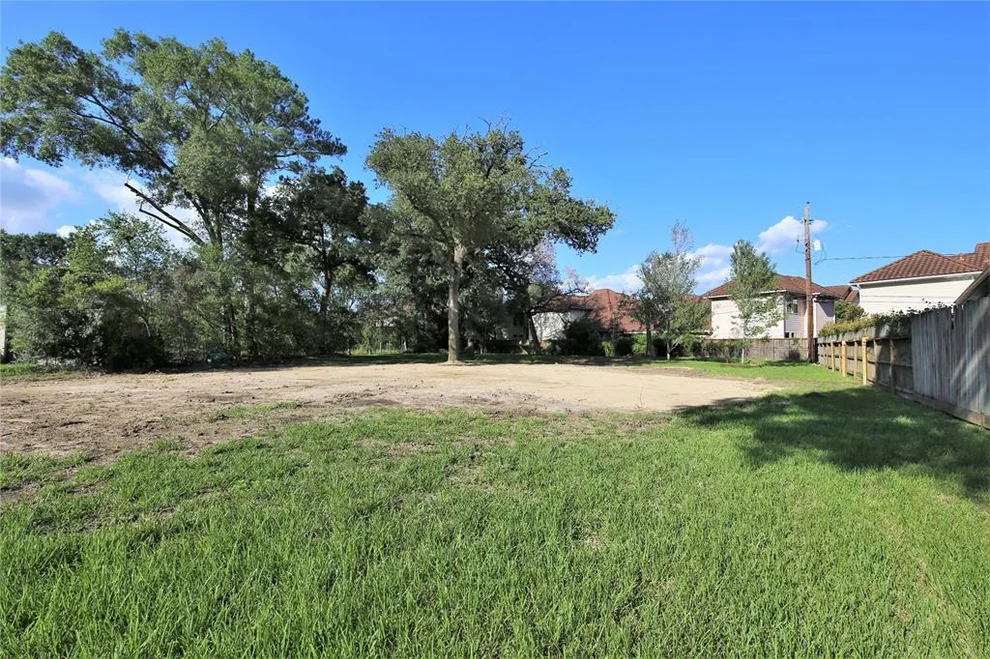 Unit for sale at 9718 Tappenbeck, Houston, TX 77055