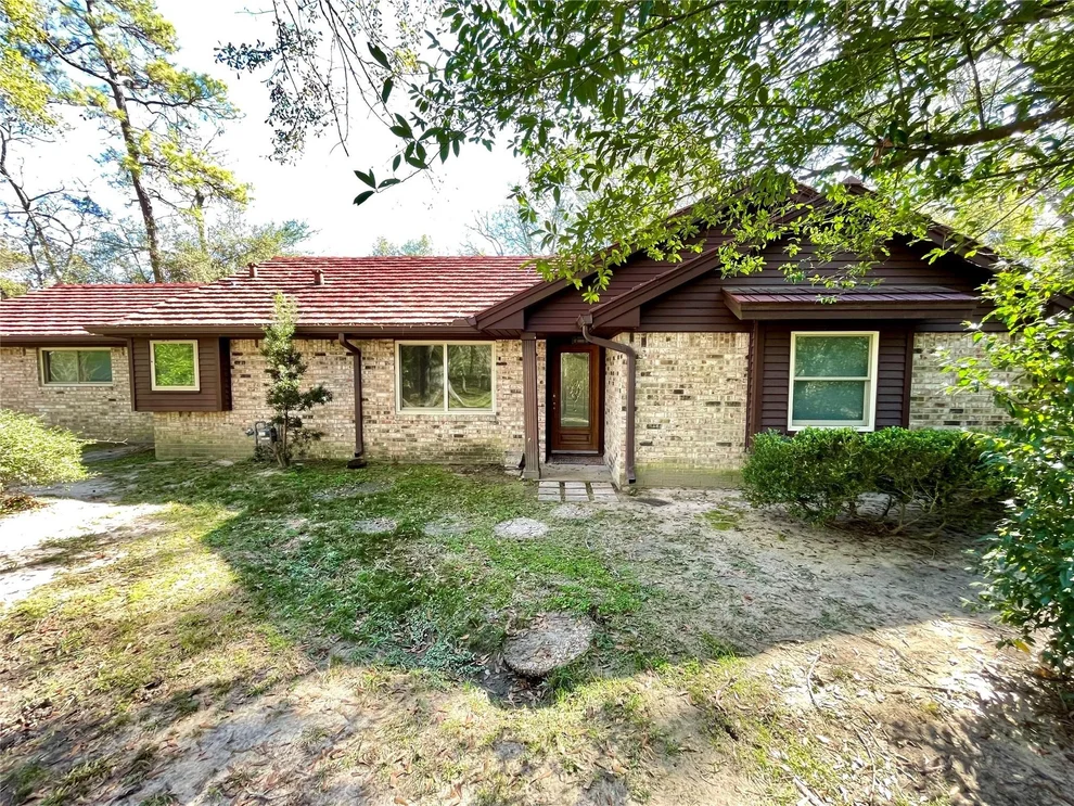 Unit for sale at 216 Woerner Road, Houston, TX 77090