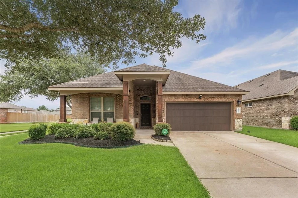 Unit for sale at 19038 W Windhaven Terrace Trail, Cypress, TX 77433