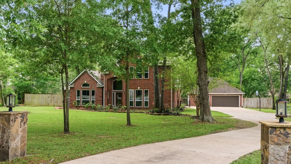 Unit for sale at 2024 Old River Road, Montgomery, TX 77356