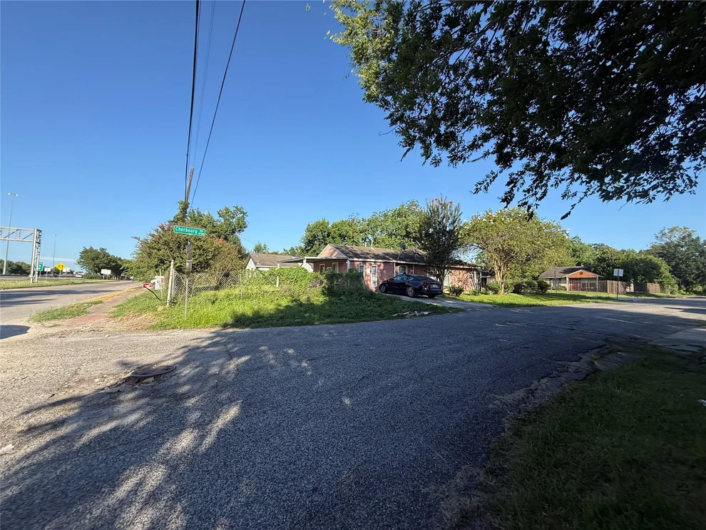 Unit for sale at 5501 Malmedy Road, Houston, TX 77033