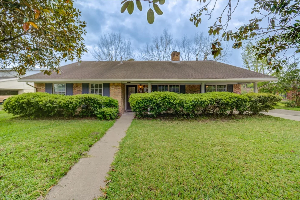 Unit for sale at 1312 Carolyn Street, Humble, TX 77338