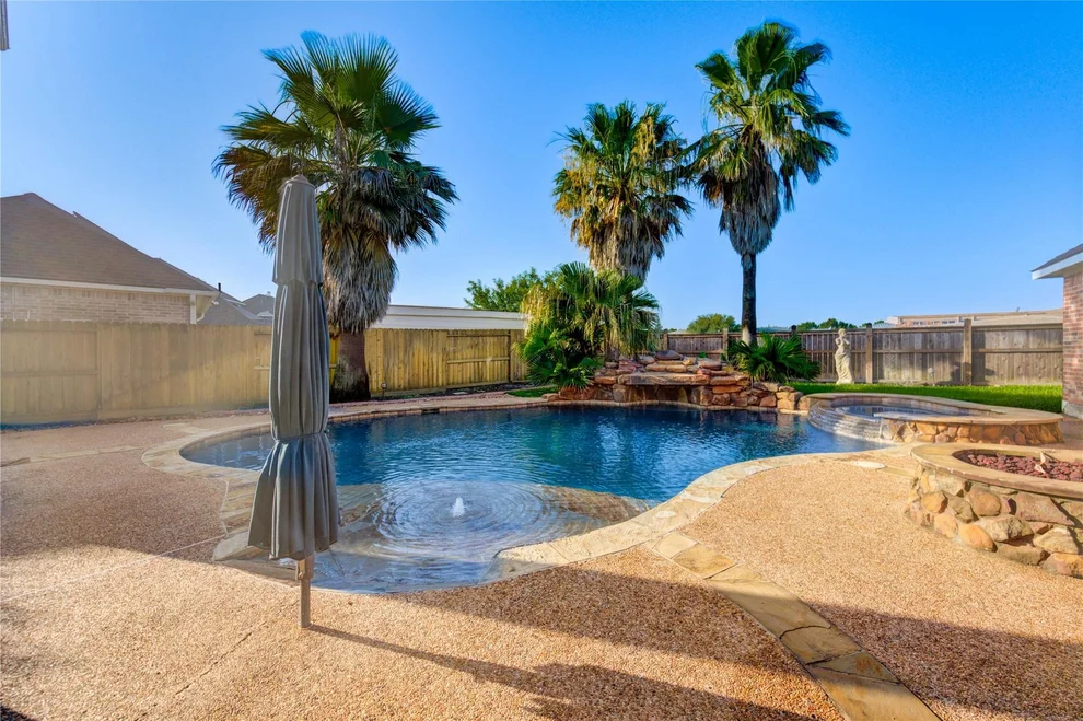 Unit for sale at 7803 Courtney Manor Lane, Katy, TX 77494