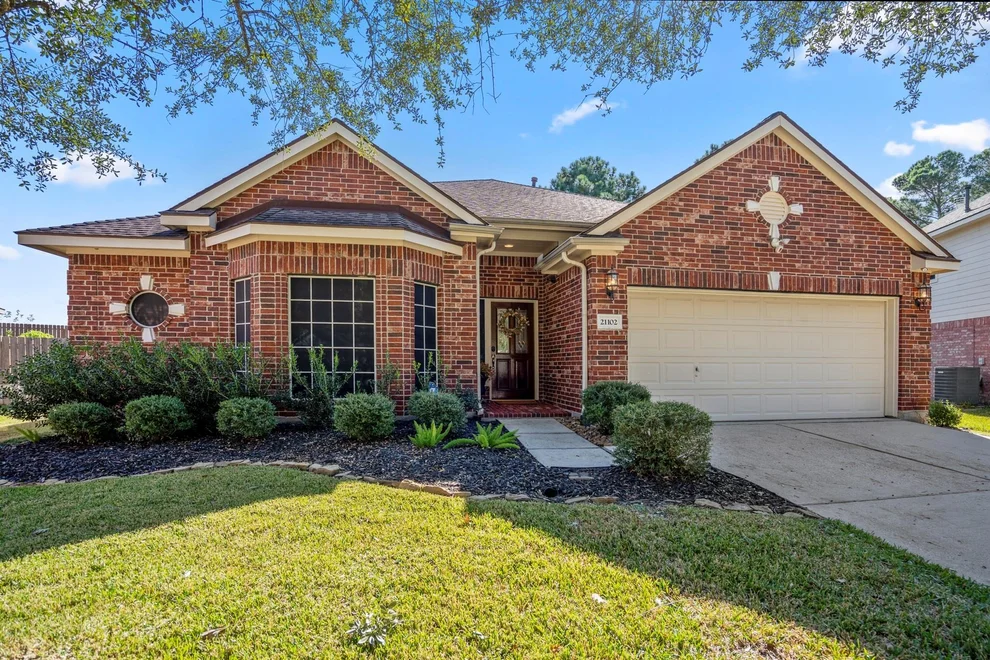 Unit for sale at 21102 Coldde Meadow Lane, Spring, TX 77379