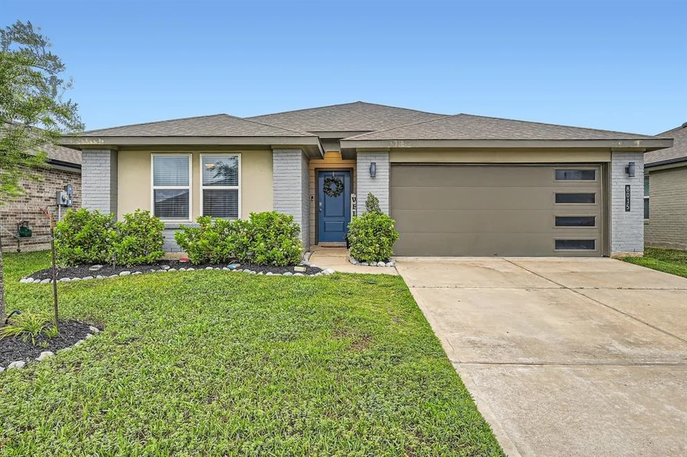 Unit for sale at 8015 House Bank Lane, Arcola, TX 77583