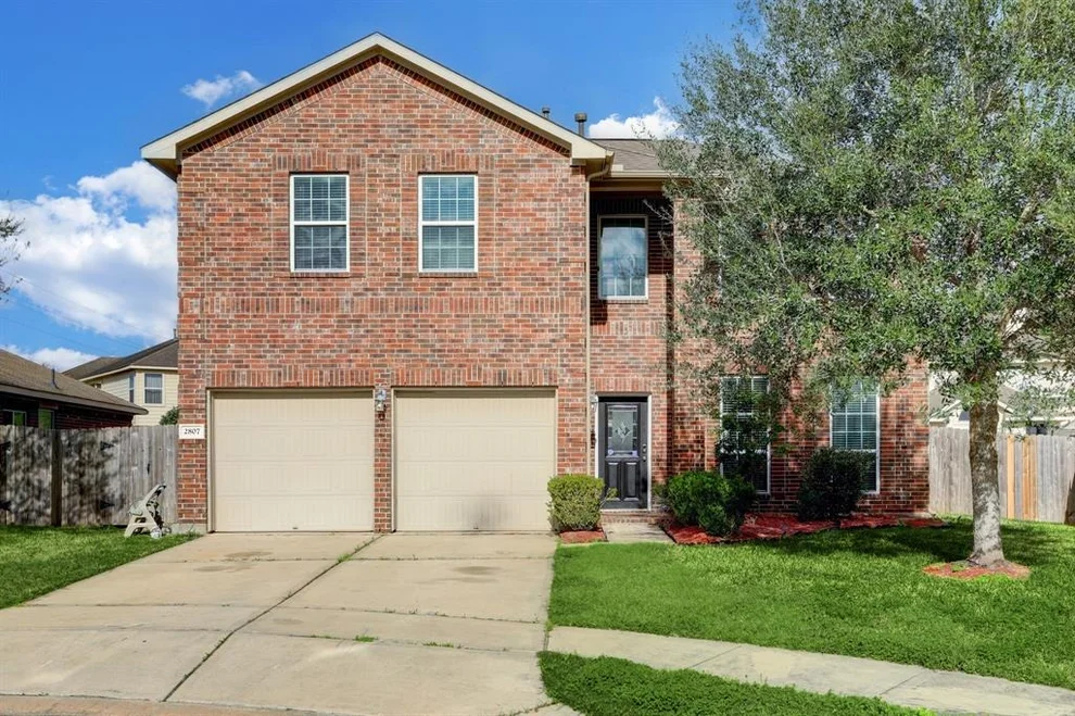 Unit for sale at 2807 Straight Elm, Fresno, TX 77545