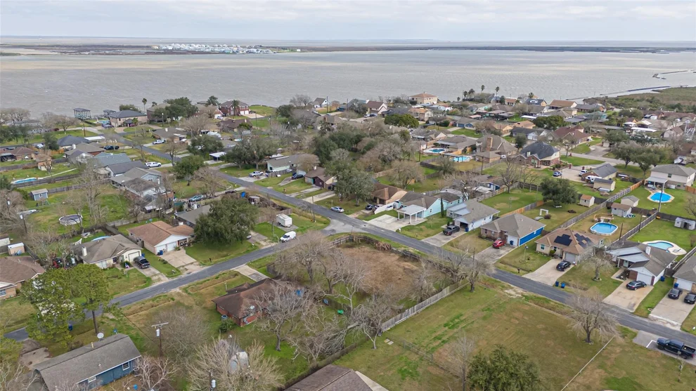 Unit for sale at 0 19th, Texas City, TX 77590