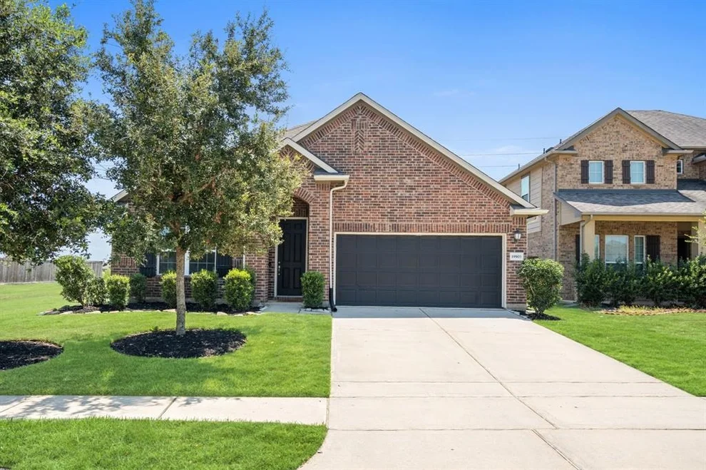 Unit for sale at 19903 Sagebrush Hollow Drive, Cypress, TX 77433