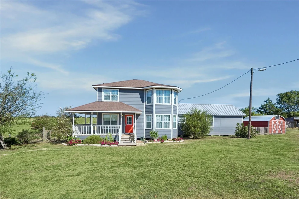 Unit for sale at 10559 Fm 109, Industry, TX 78944
