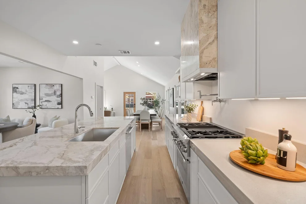 Unit for sale at 1011 W Cottage Street, Houston, TX 77009