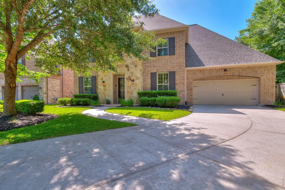 Unit for sale at 115 Sanibel Crest Place, Montgomery, TX 77316