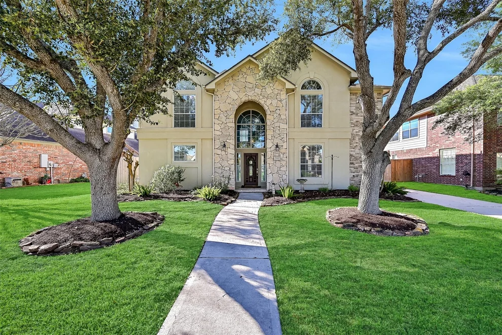 Unit for sale at 2333 Acadiana Lane, Seabrook, TX 77586
