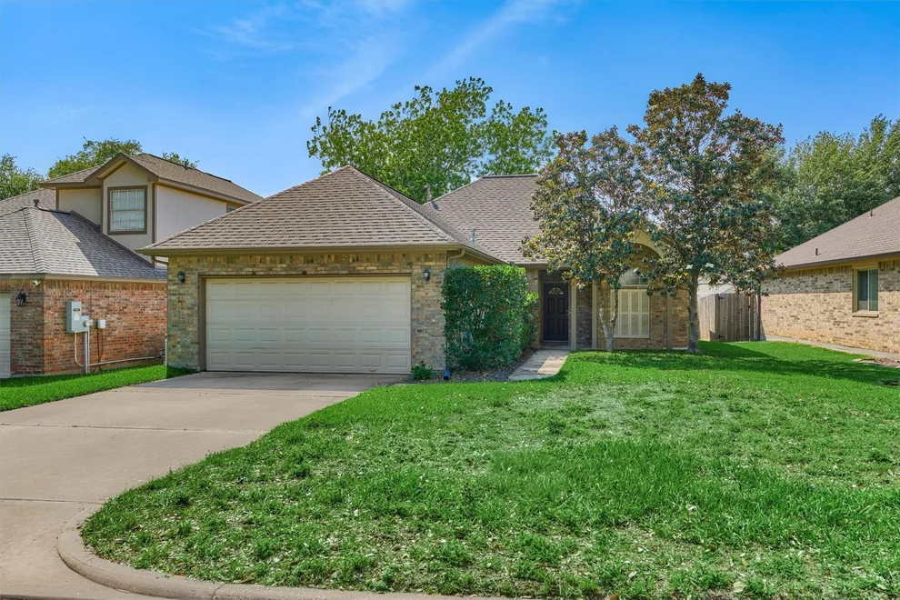 Unit for sale at 7090 Gentle Breeze Drive, Willis, TX 77318