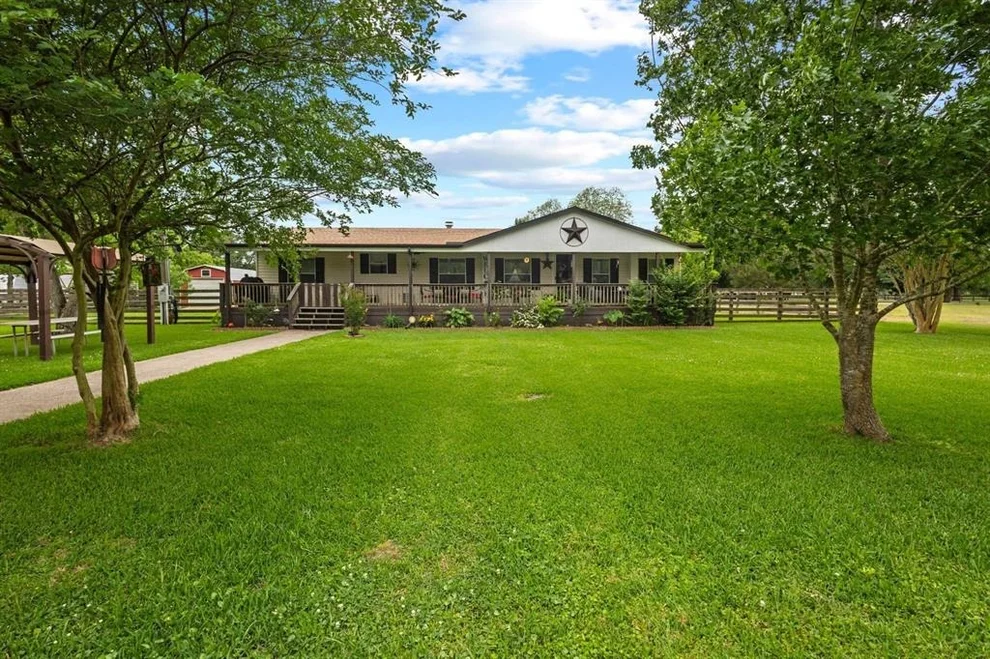Unit for sale at 15079 Coon Road, Winnie, TX 77665