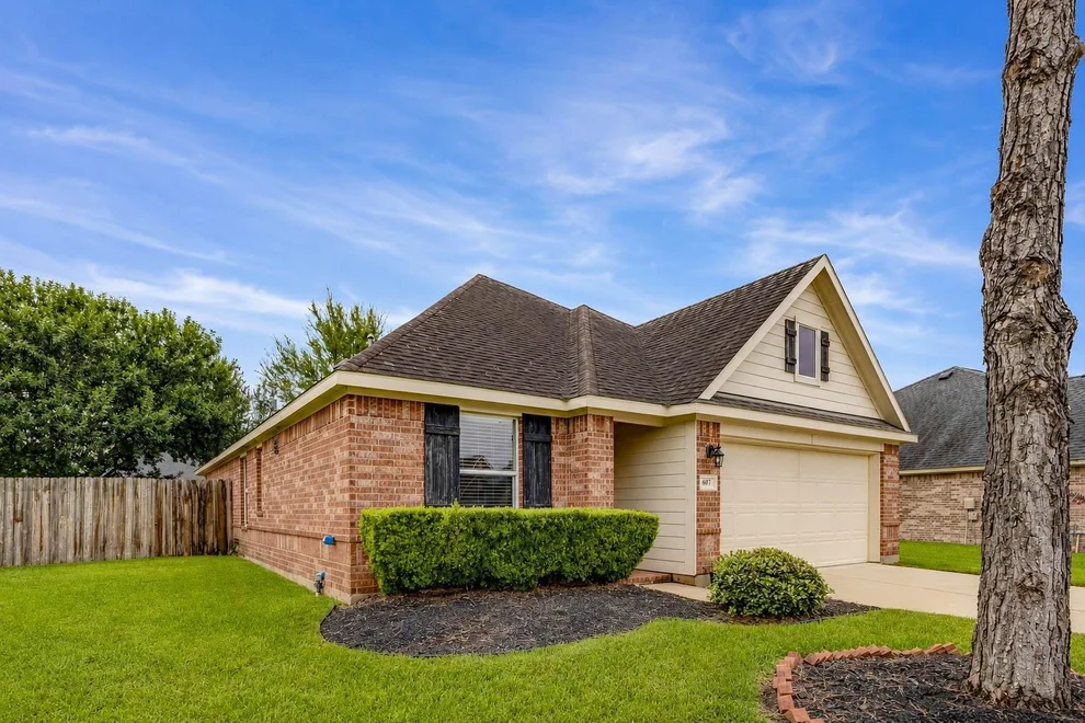 Unit for sale at 607 Bain Bridge Hill Court, Rosenberg, TX 77469