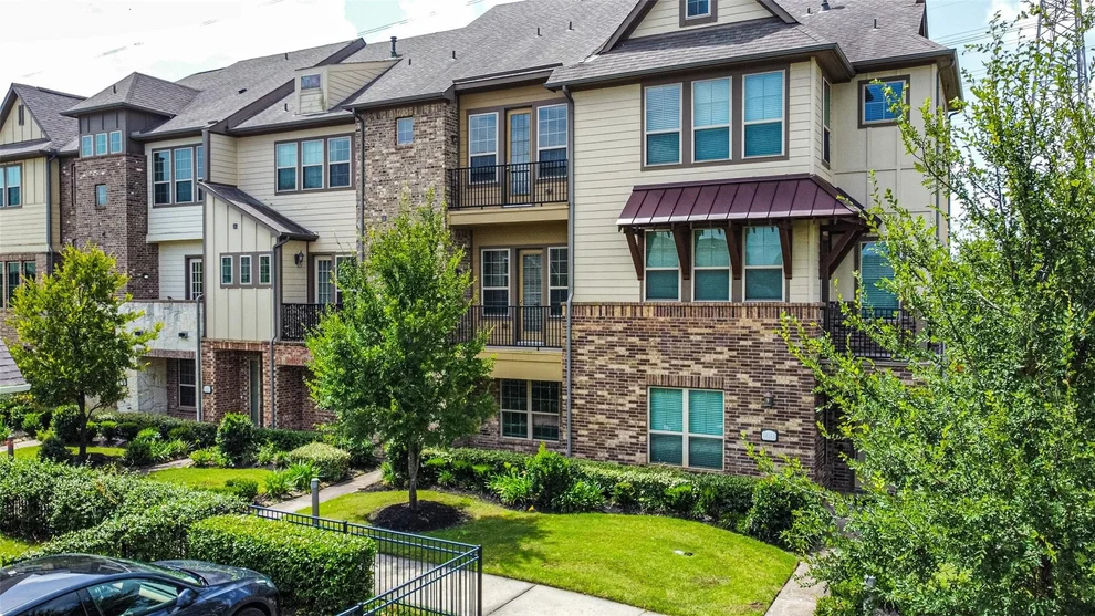 Unit for sale at 18309 Crystal Knoll Drive, Cypress, TX 77433