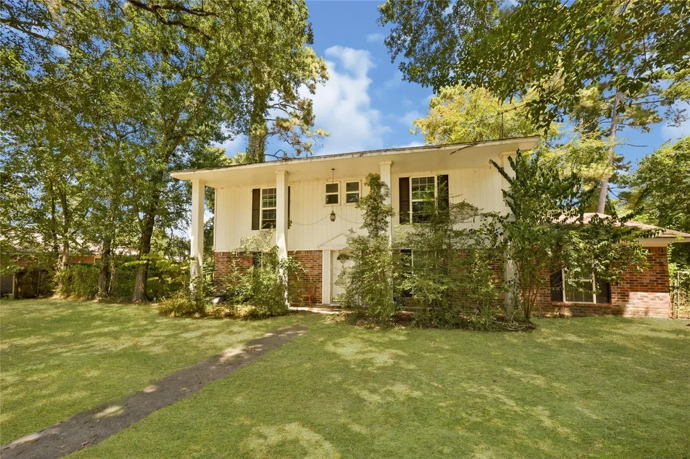 Unit for sale at 25102 Burrard Street, Spring, TX 77373