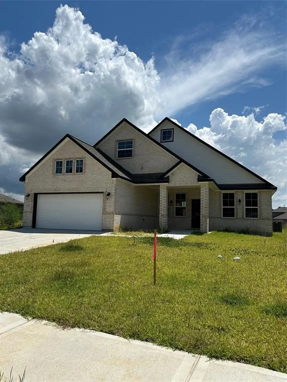 Unit for sale at 507 Kickapoo Drive, Anahuac, TX 77514
