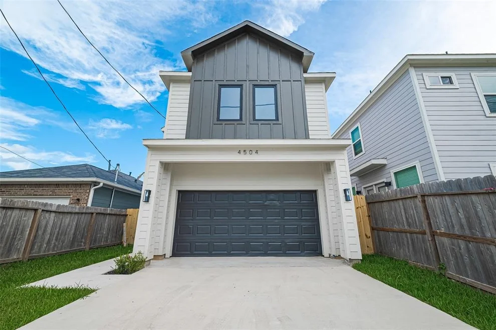 Unit for sale at 4504 Rosemont Street, Houston, TX 77051