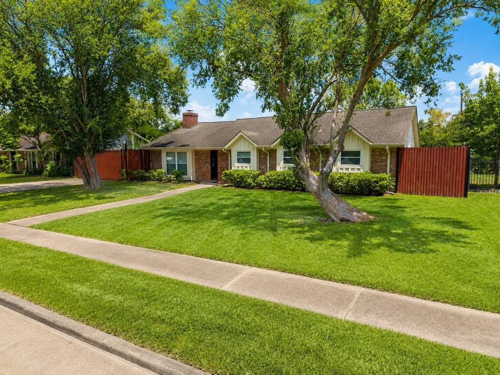 Unit for sale at 7718 Hiawatha Drive, Houston, TX 77036