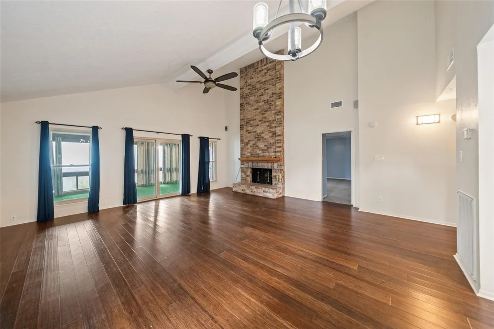 Unit for sale at 416 Rolling Hills Drive, Conroe, TX 77304