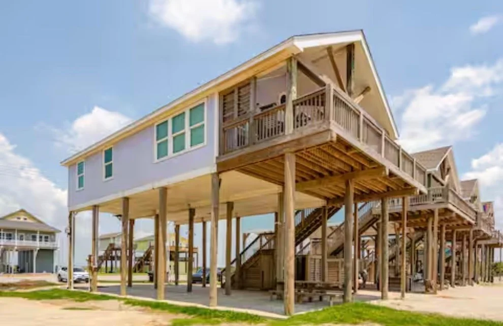 Unit for sale at 2494 Highway 87, Gilchrist, TX 77617
