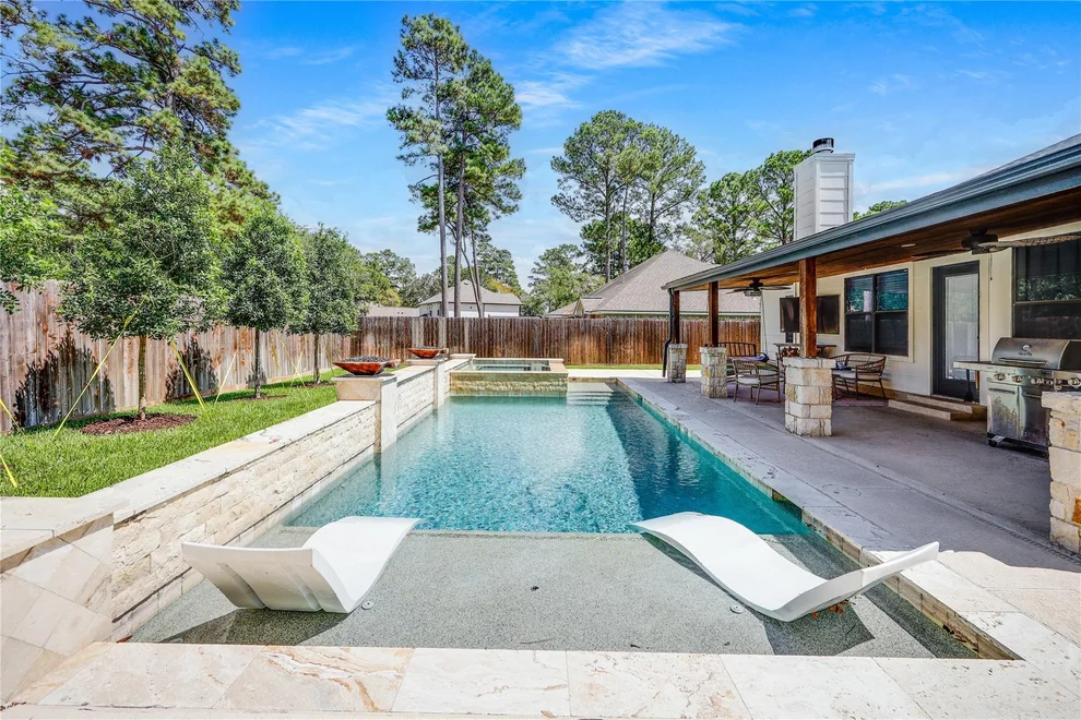 Unit for sale at 12010 Rainforest Lane, Montgomery, TX 77356