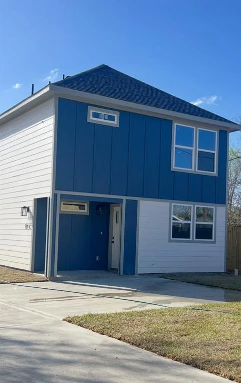 Unit for sale at 7311 Wileyvale Street, Houston, TX 77016