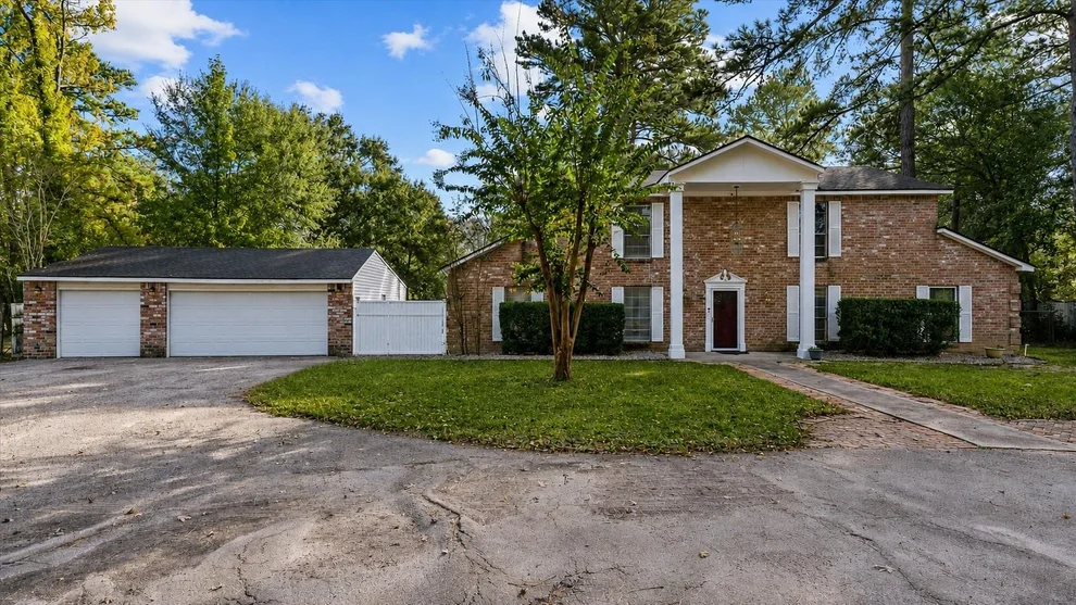 Unit for sale at 402 Placid Lake Lane, Magnolia, TX 77354