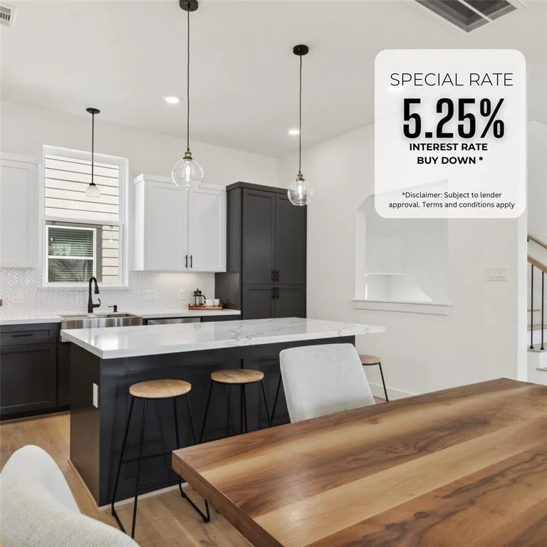 Unit for sale at 716 W Donovan Street, Houston, TX 77091