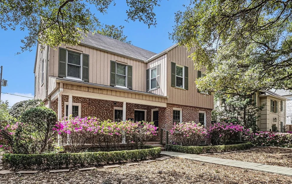 Unit for sale at 2005 Wroxton Road, Houston, TX 77005