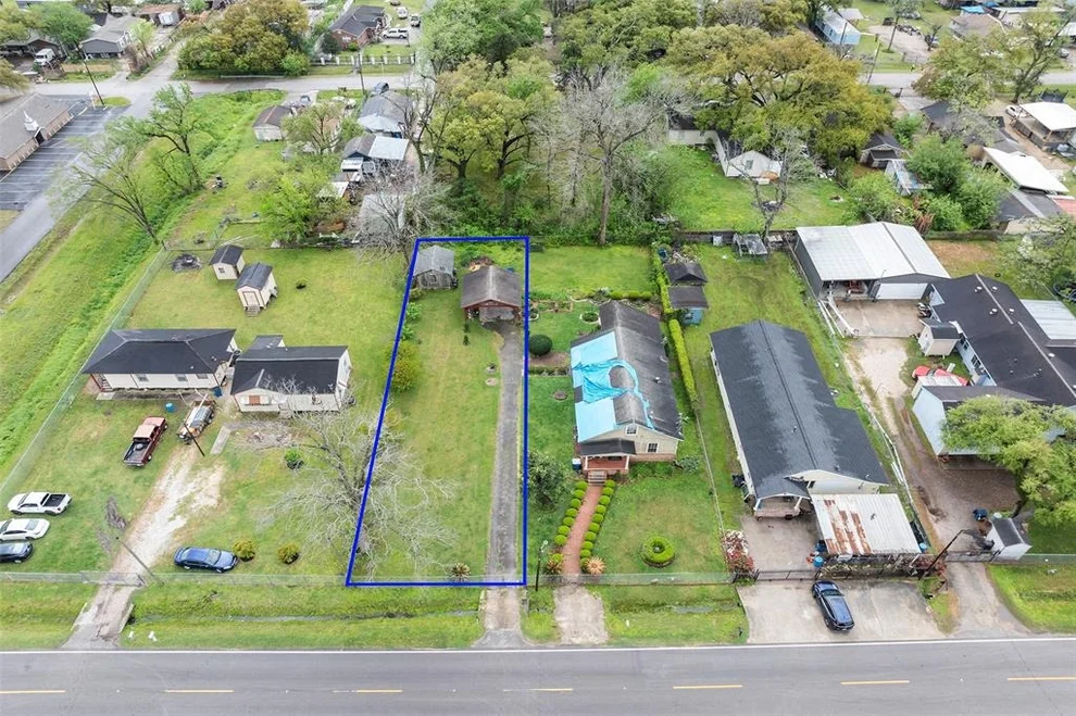 Unit for sale at 5726 Etheline Drive, Houston, TX 77039