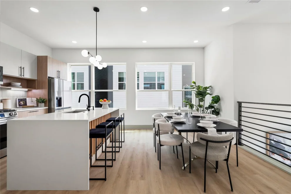 Unit for sale at 2950 Pitzlin Street, Houston, TX 77023