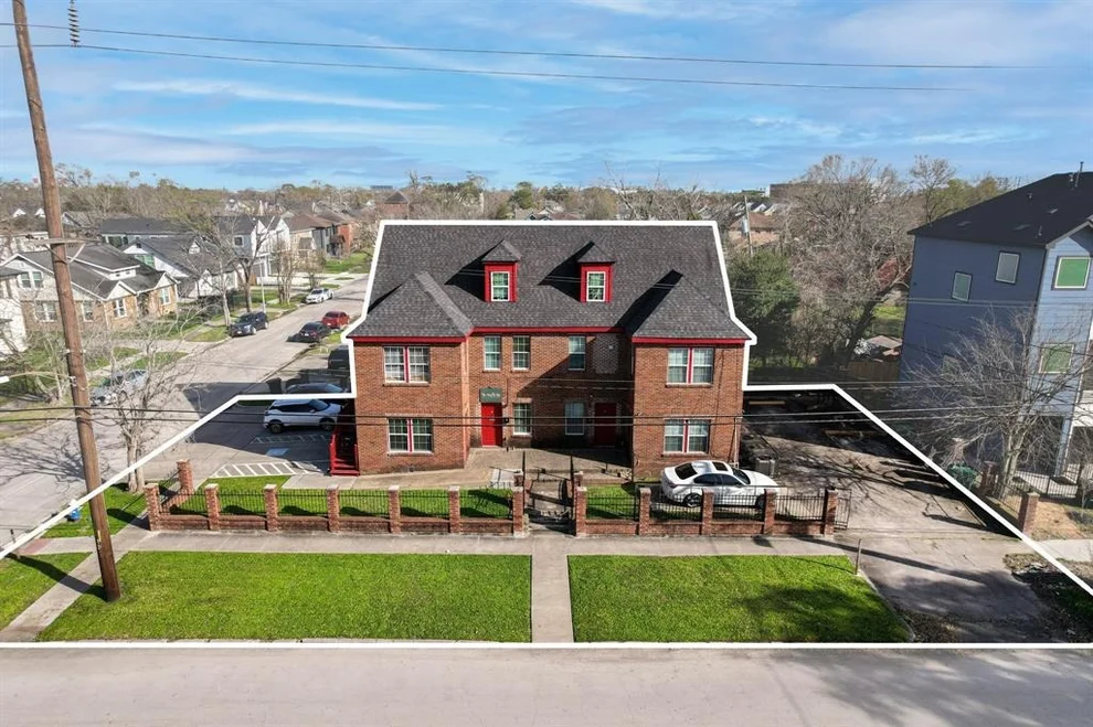 Unit for sale at 2602 Isabella Street, Houston, TX 77004