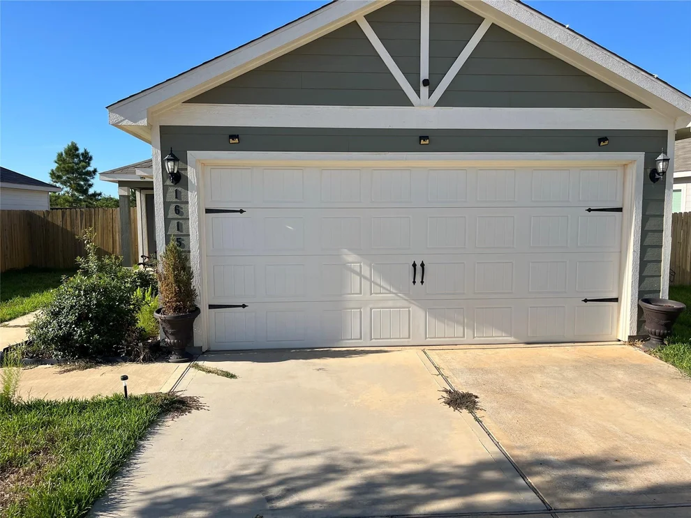 Unit for sale at 16154 Sugar Falls Drive, Conroe, TX 77303