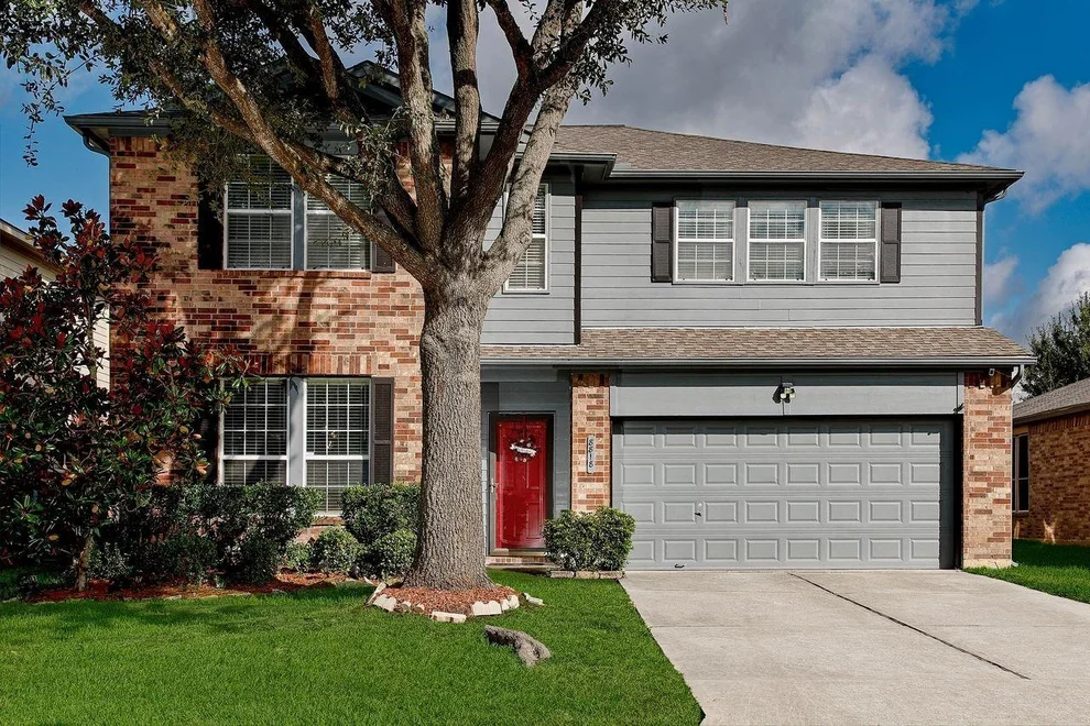 Unit for sale at 8818 Willow Spur Drive, Tomball, TX 77375