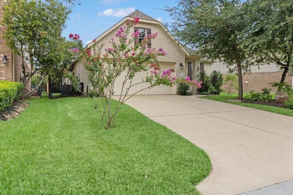 Unit for sale at 43 Wood Drake Place, Tomball, TX 77375