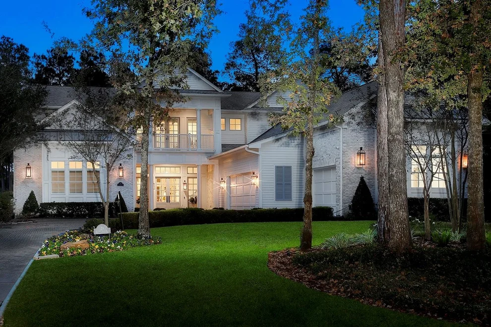 Unit for sale at 29 S Doe Run Drive, The Woodlands, TX 77380