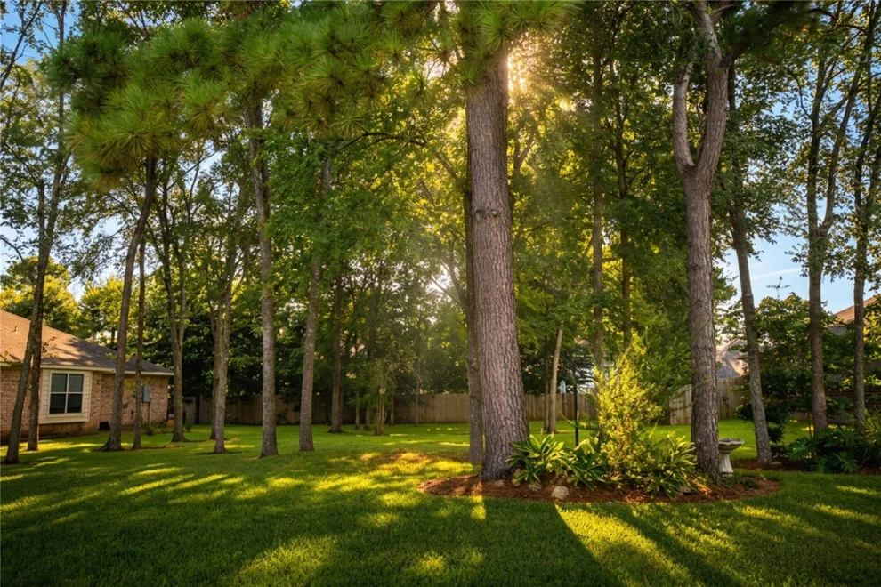Unit for sale at 3517 Stonehenge Drive, Montgomery, TX 77356