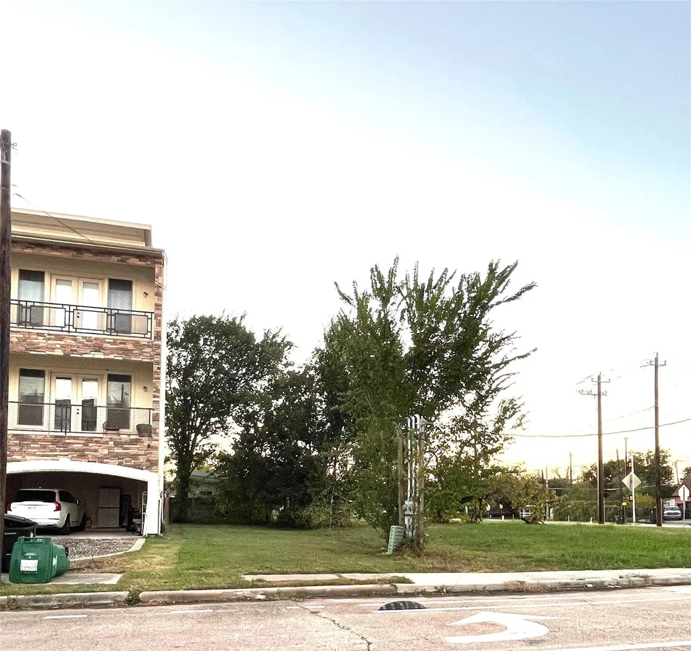 Unit for sale at 00 Elysian Street, Houston, TX 77026