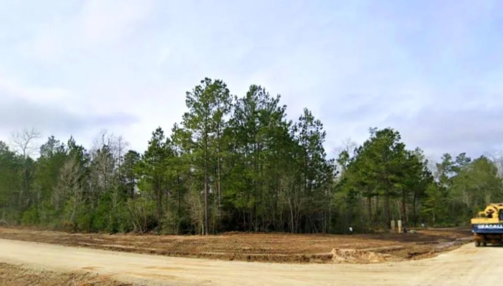 Unit for sale at 108 Summit Drive, New Waverly, TX 77358