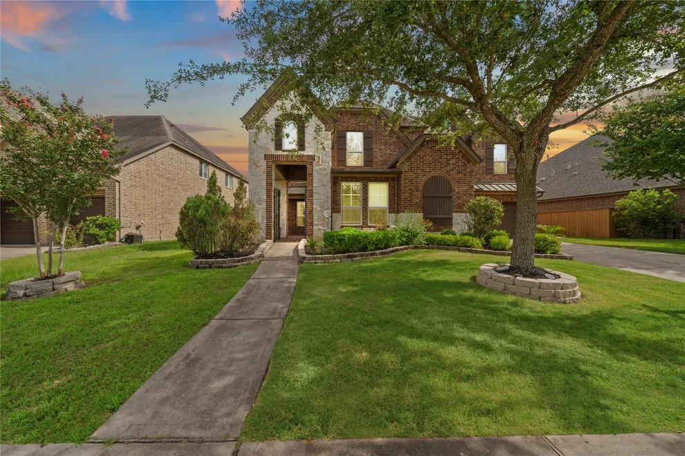 Unit for sale at 17315 Tomintoul Path, Richmond, TX 77407