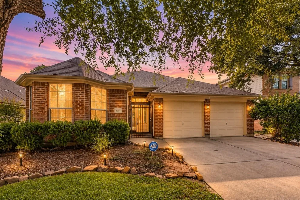 Unit for sale at 10707 Lyndon Meadows Drive, Houston, TX 77095