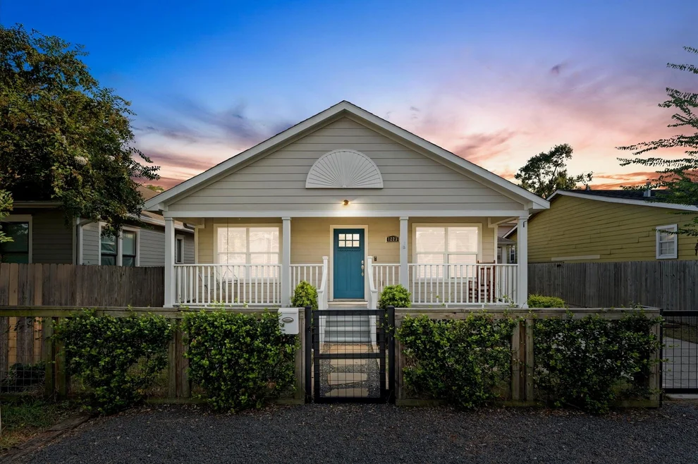 Unit for sale at 1223 Posey Street, Houston, TX 77009