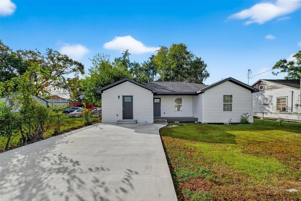 Unit for sale at 8702 Rinn Street, Houston, TX 77078