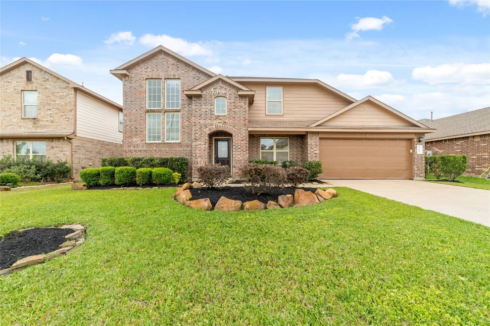Unit for sale at 17815 Sentosa Cliff Lane, Richmond, TX 77407