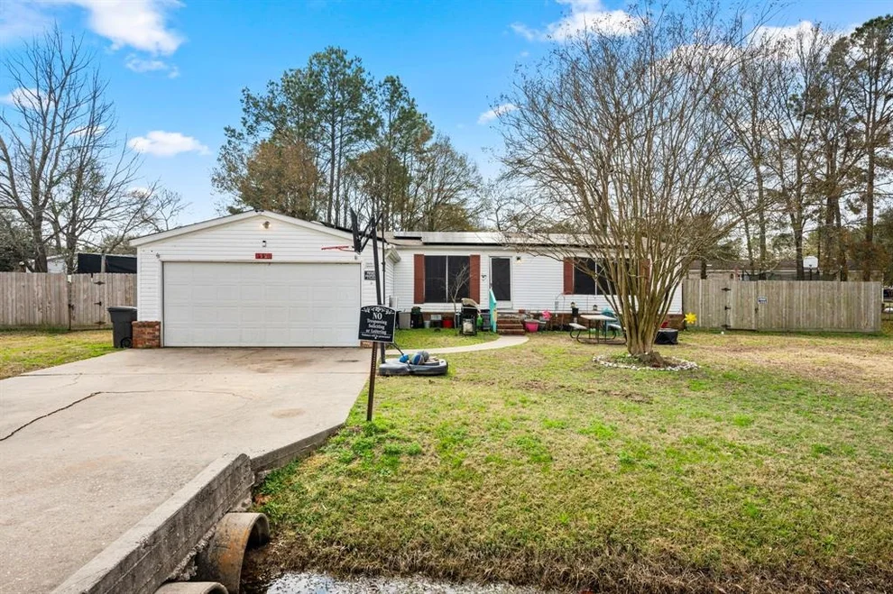 Unit for sale at 16160 Lone Star Ranch Drive, Conroe, TX 77302